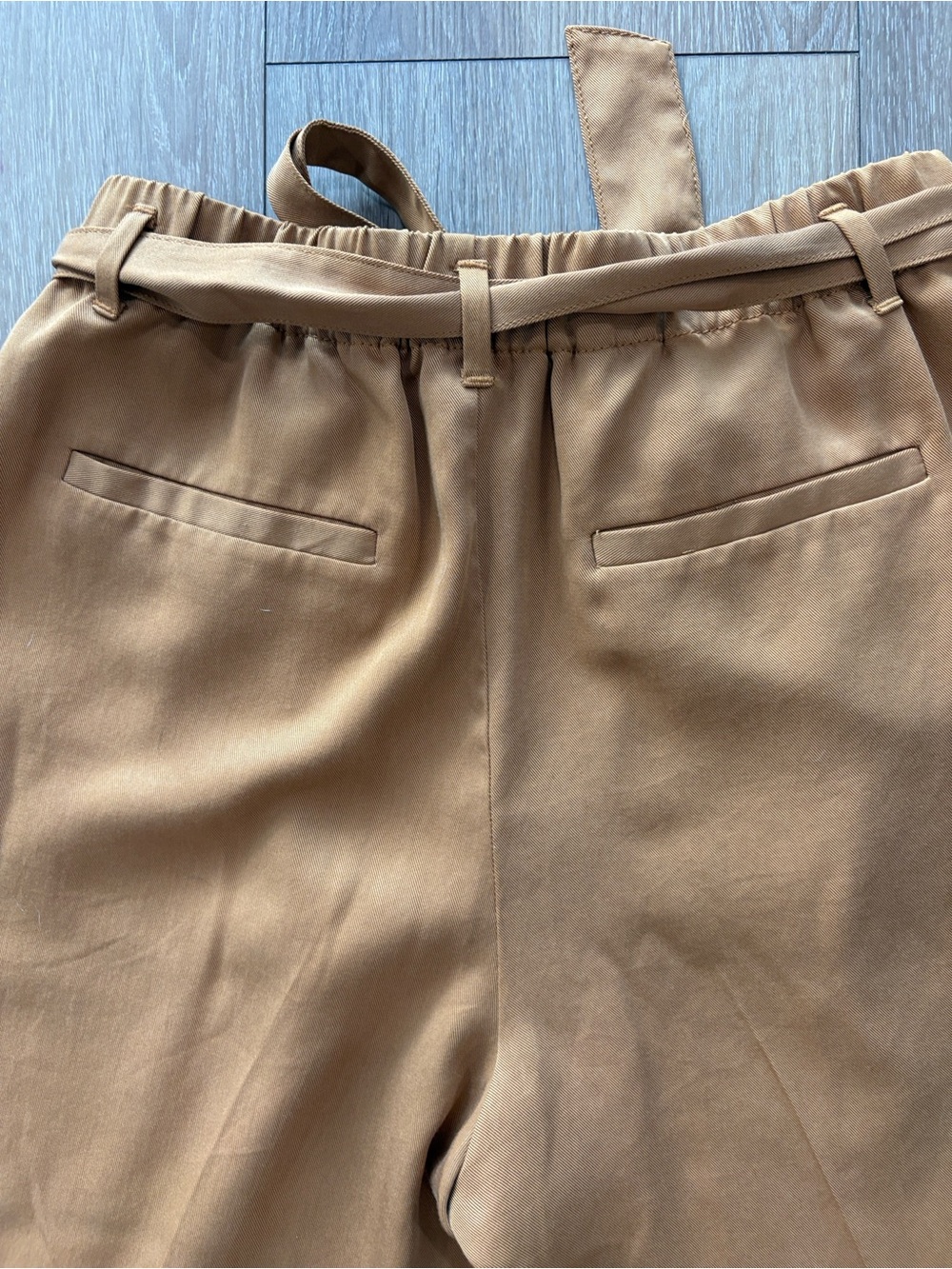 Cartonnier Tie-Waist Cropped Ankle Pants in Camel Brown - Picture 5 of 5